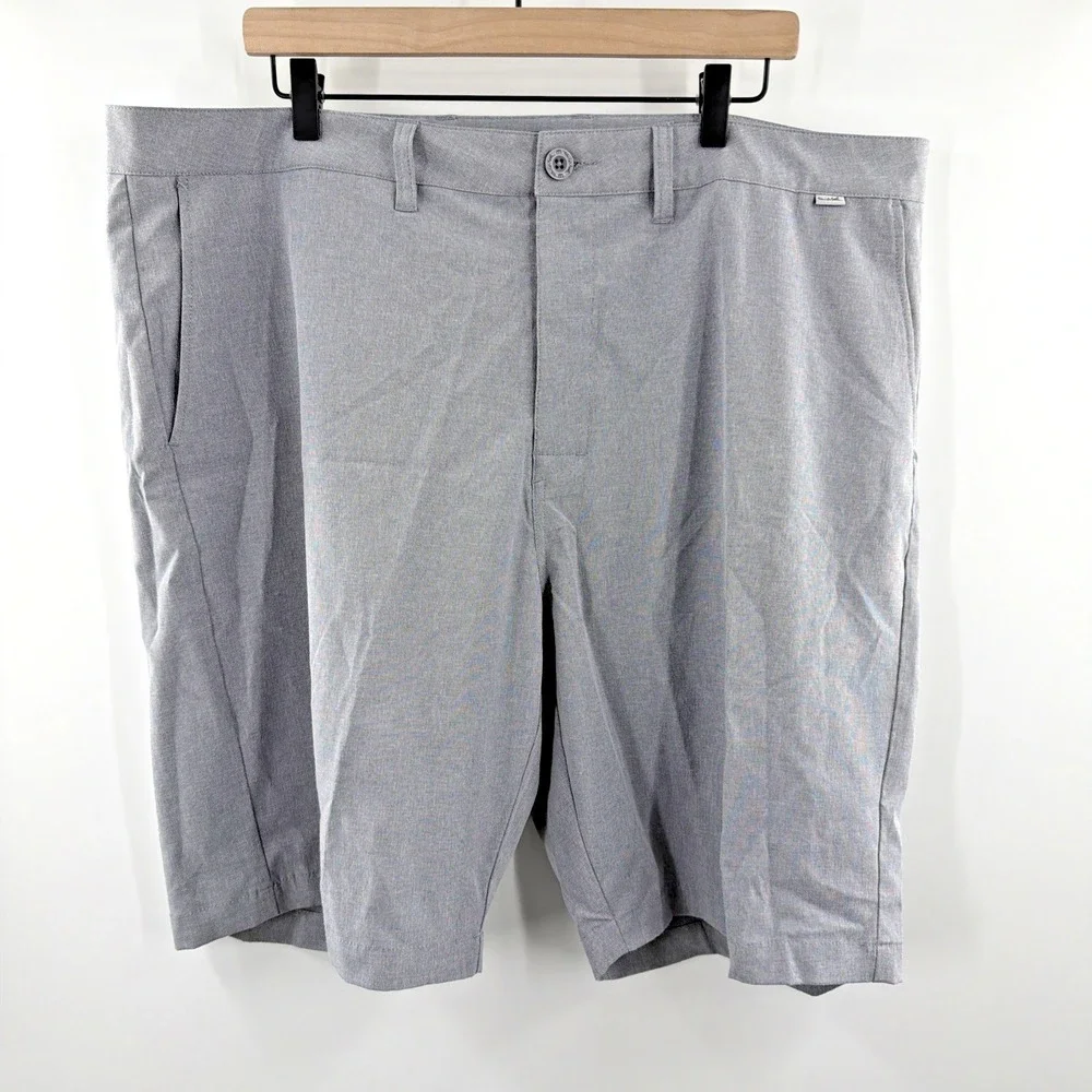 Travis Mathew Shorts‎ Men 42  Gray Golf Chino Inseam 10